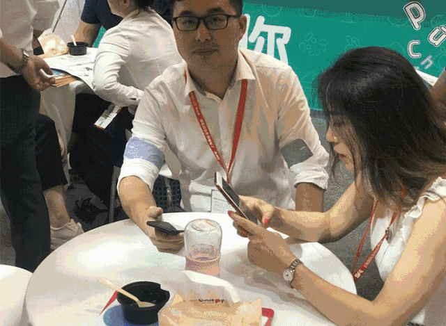 粥員外成都展會(huì )現場(chǎng)