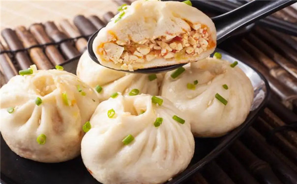 粥員外灌湯生煎包