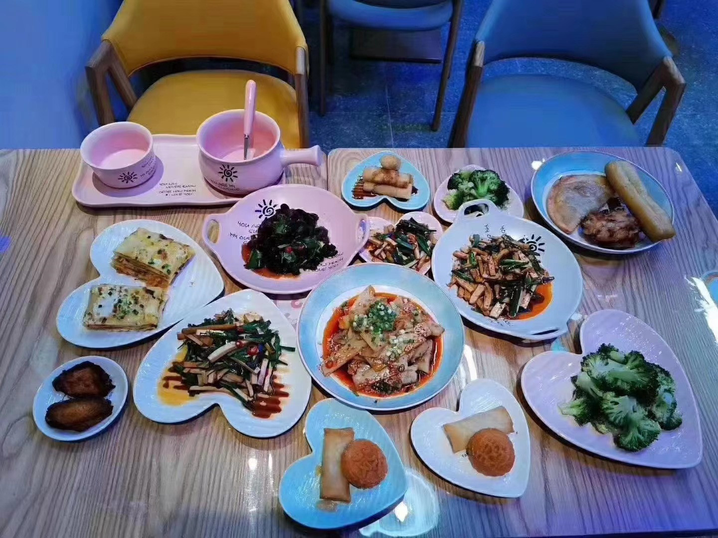 粥員外梓潼店